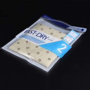 Les sacs en plastique d'emballage de vêtement avec l'impression faite sur commande de fenêtre claire supérieure de tirette