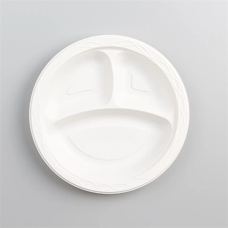 Disposable Plastic Plates