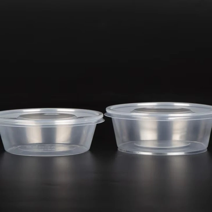 Bols ronds en plastique avec couvercles